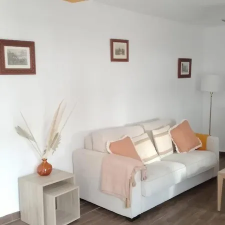 Casa Matilde La Del Ocho Дом отдыха Маро